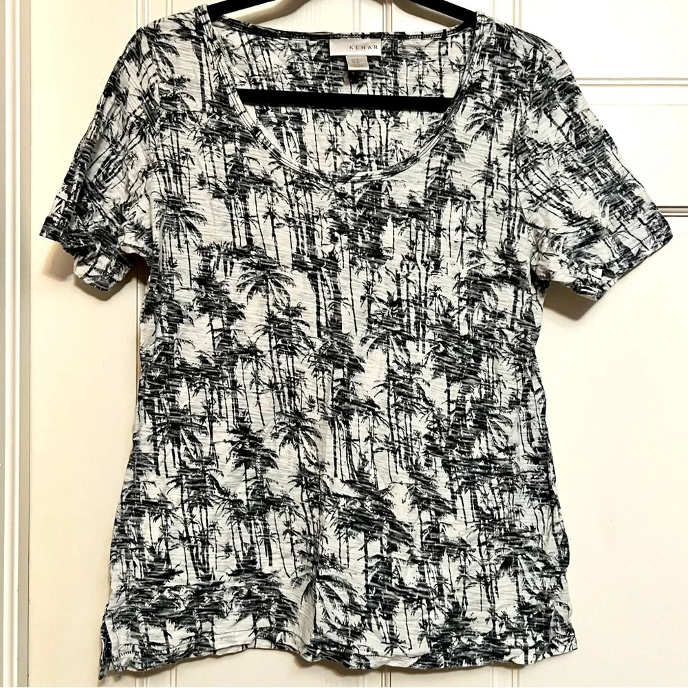 Cute tropical tee shirt